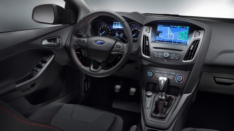 Autotest Ford Focus Red Edition 1.5 EcoBoost 150 pk, de visueel sportieve Focus met net dat extra beetje design. In zwart is deze uitvoering er als Black Edition.