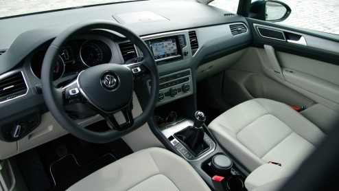 Autotest: Volkswagen Golf Plus groeide nu ook in lengte en werd Golf Sportsvan.