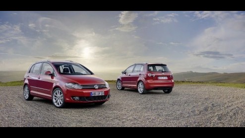 Nu de Golf VI een feit is kan de Golf Plus niet achterblijven. Het model wordt minder ingrijpend vernieuwd dan de 'gewone' drie- en vijfdeurs Golf maar de neus wordt strakgetrokken en ook motorisch zi