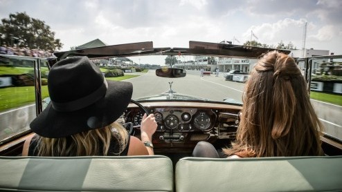 Even nagenieten van Goodwood Revival 2014 met fotoserie.