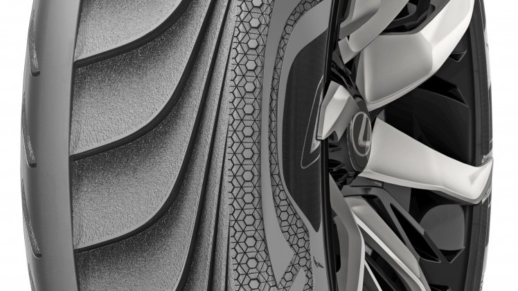 Goodyear BHO3 prototype band kan al rijdend elektriciteit opwekken voor de accu van (elektrische) auto's.