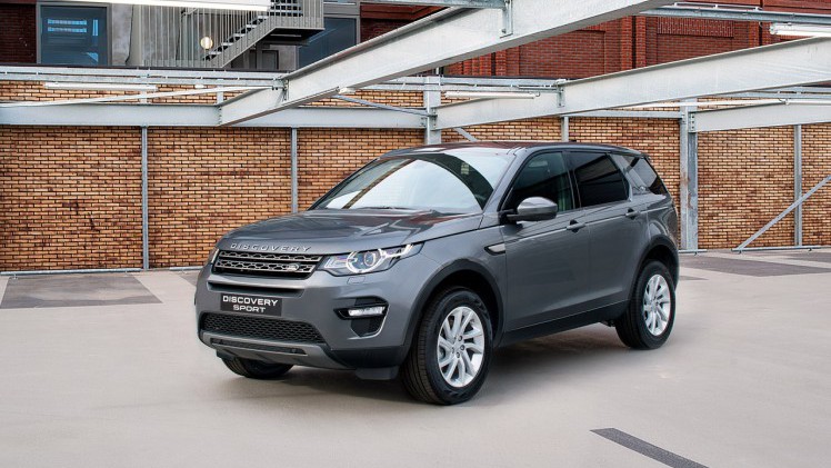 Land Rover brengt versies op grijs kenteken van de Discovery en Discovery Sport.