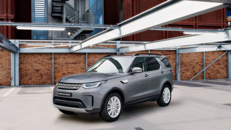 Land Rover brengt versies op grijs kenteken van de Discovery en Discovery Sport.