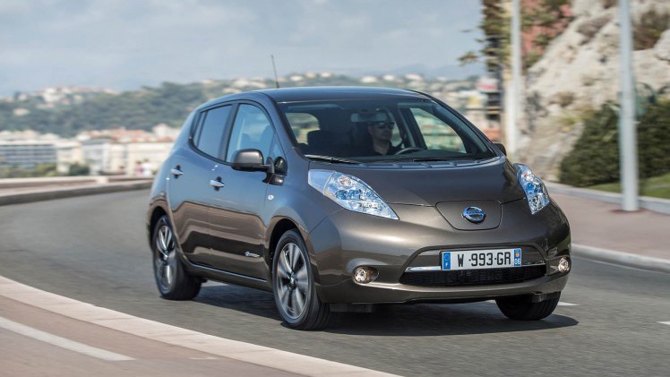 Nissan LEAF krijgt in 2016 een 30kWh accupakket met 250 kilometer actieradius.