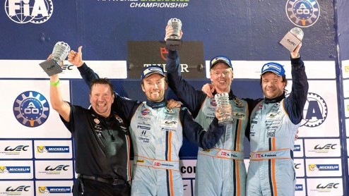 In het World Endurance Championship is de GTE Am klasse beslist in Bahrein. De eerste en tweede plek in het kampioenschap zijn gegaan naar twee Gulf Aston Martins.