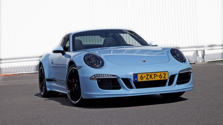 Porsche 911 Targa 4S Exclusive Edition viert 50 jaar 911 targa op AutoRAI 2015. De exclusieve 911 wordt geleverd in een oplage van 15 stuks.