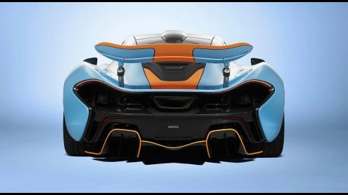 McLaren Special Operations gaat een McLaren P1 onder handen nemen. De opdracht: hij moet de Gulf-kleuren krijgen. Zo moet de auto eruit gaan zien.