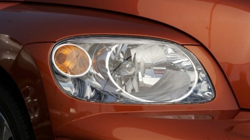 Retro is nog steeds in. Althans daar is Chevrolet van overtuigd, getuige de Chevrolet HHR die min of meer als opvolger van de Tacuma kan worden beschouwd. Hij komt deze maand naar Nederland, en zal bi