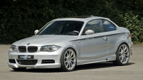 Driehonderdzes pk BMW 135i Coupe nog niet leuk genoeg? Hartge weet raad! Tenzij je deze looks met 20 inch rubber en een pk-winst van 44 pk nog niet genoeg vindt