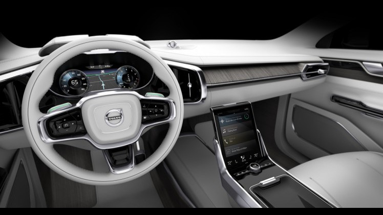 Volvo Concept 26 laat zien hoe het interieur van de zelfrijdende auto zich aanpast aan de rijmodus. De autonoom rijdende auto maakt van een auto-interieur en lounge.