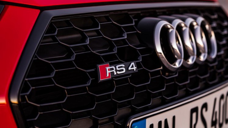 Audi lanceert 18 jaar na de eerste generatie de nieuwe RS 4 Avant.