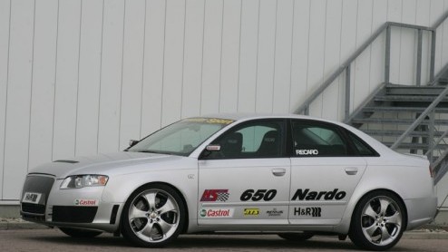 De motorshow van Essen staat weer voor de deur en dat is vooral in Duitsland erg belangrijk. Op deze enorm grote tuning beurs halen de tuningboeren het onderste uit de kan en laten ze zien waar ze toe