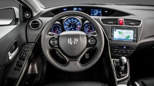 Autotest Honda Civic Tourer 1.6 i-DTEC, die in februari 2014 op de markt komt.
