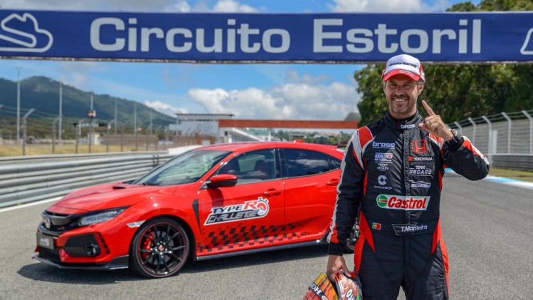 Honda zette een nieuw reonderecord op Estoril met de Civic Type R.