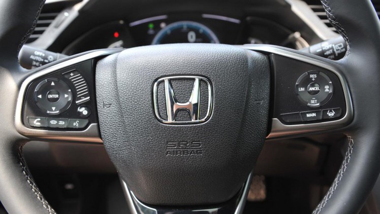 Honda levert de Civic nu ook met een dieselmotor, een prettige machine.