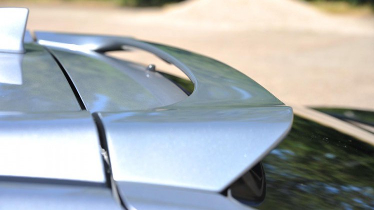 De nieuwe Honda Civic is een stuk langer dan zijn voorganger, biedt daardoor een forse binnenruimte en een hoogstaand comfort. De 1.0-liter turbomotor is geweldig op alle fronten.