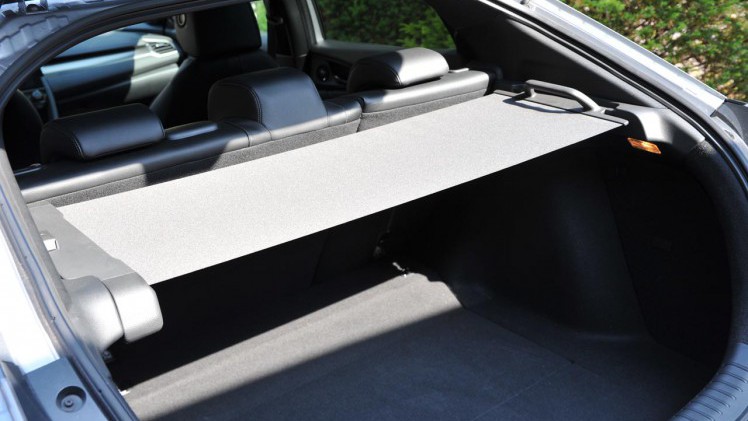 De nieuwe Honda Civic is een stuk langer dan zijn voorganger, biedt daardoor een forse binnenruimte en een hoogstaand comfort. De 1.0-liter turbomotor is geweldig op alle fronten.