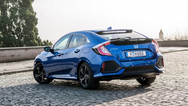 Honda gaat de nieuwe Civic diesel ook leveren met een negentraps automaat.