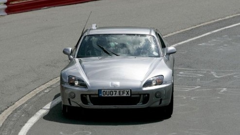 De Honda NSX is jammergenoeg altijd een beetje ondergewaardeerd gebleven bij het publiek. De pers is altijd lyrisch geweest over deze super Honda, alleen heeft zich dat nooit in verkoopcijfers laten z