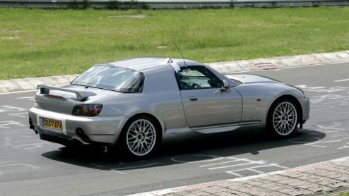 De Honda NSX is jammergenoeg altijd een beetje ondergewaardeerd gebleven bij het publiek. De pers is altijd lyrisch geweest over deze super Honda, alleen heeft zich dat nooit in verkoopcijfers laten z