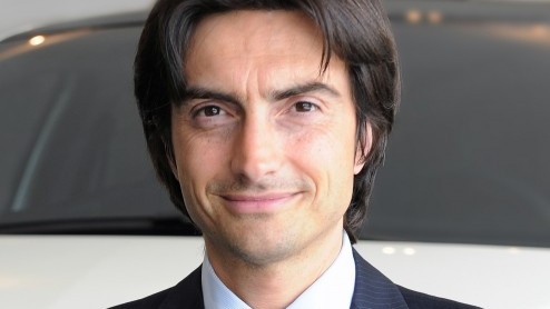 Bij de ontwikkeling van de Fiat 500X is een hybride variant overwogen. Dat vertelt Gianluca Italia, CEO van Fiat EMEA aan AutoVandaag.