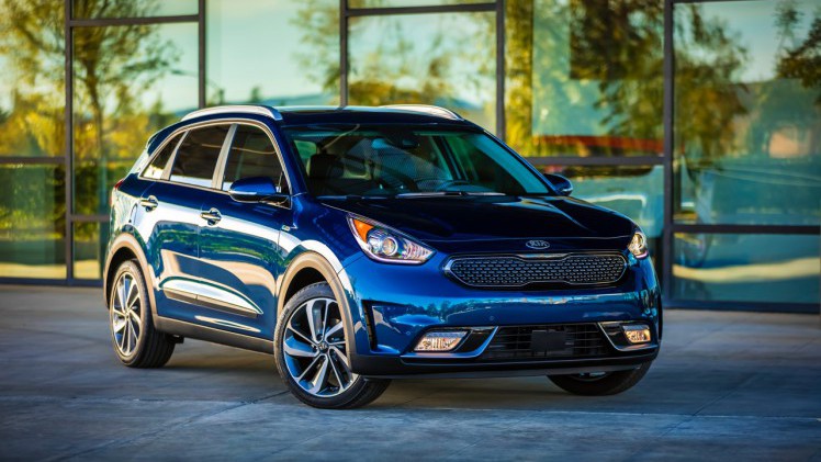 Introductie Kia Niro op Chicago Auto Show. De hybride Niro komt later in 2016 op de Nederlandse markt.
