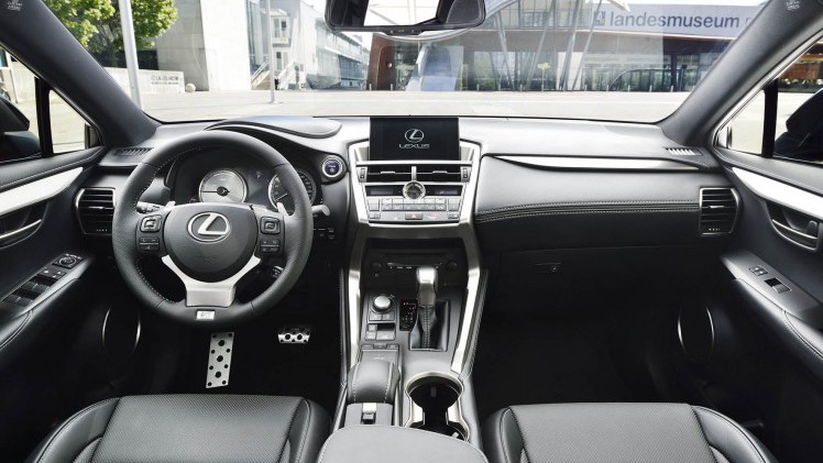 Lexus maakt hybridemodellen CT 200h, NX 300h en IS 300h voordeliger in 2016. Zowel de CT als IS komen in 2016 in aanmerking voor 21% bijtelling.