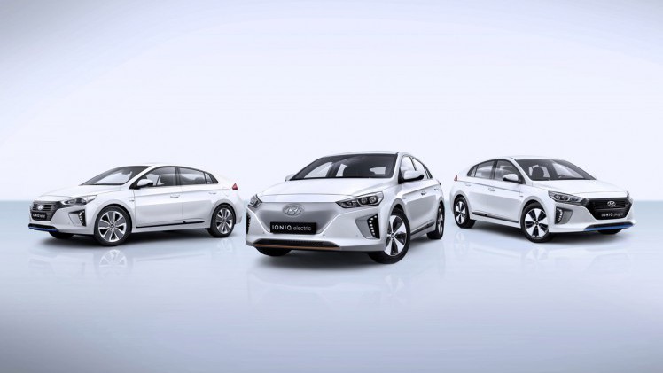 De nieuwe Hyundai Ioniq is uitgeroepen tot Women's World Car of the Year.
