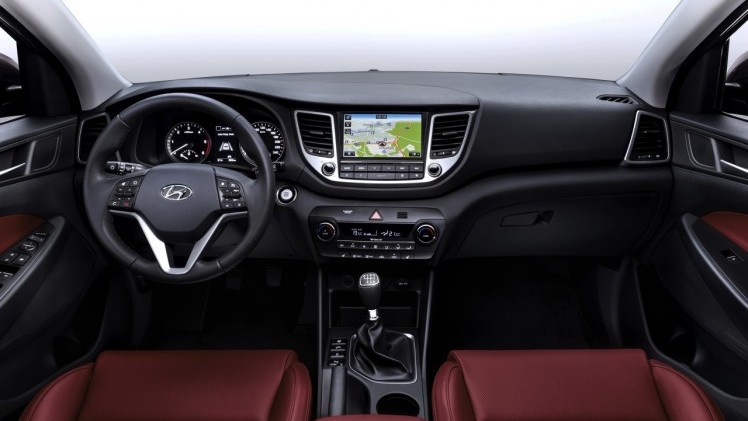 Nieuwe Hyundai Tucson gepresenteerd voorafgaand aan debuut op Autosalon van Genve. Hij steekt van wal met nieuwe 1.6 T-GDI en diverse veiligheidsinnovaties.