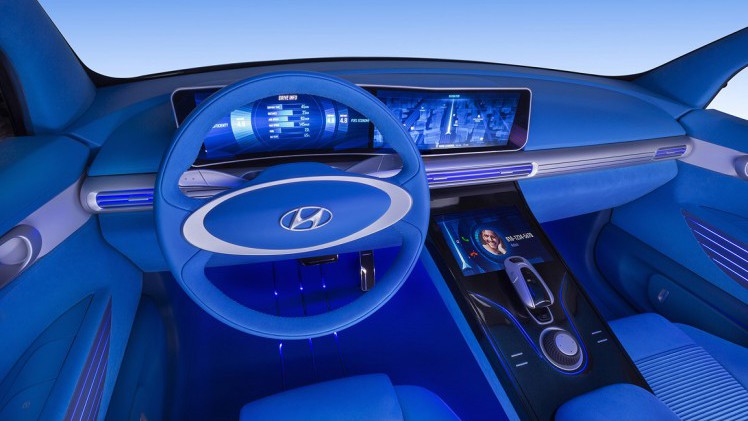 Waar verreweg de meeste autofabrikanten vol inzetten op elektrisch rijden, ziet Hyundai vooral ook toekomst in waterstof. Op de Autosalon van Genve presenteert het merk de toekomstplannen.