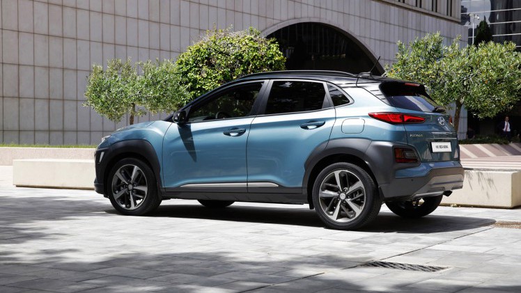 Hyundai start de levering van de nieuwe Kona SUV in november, maar maakt nu de uitrusting en prijzen bekend.