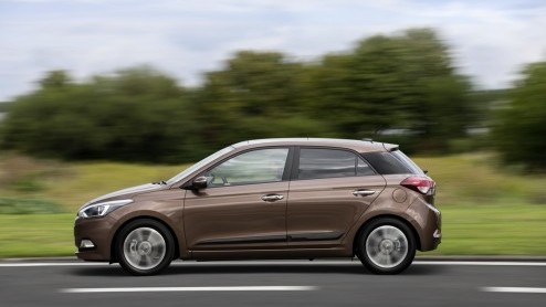 Autotest nieuwe Hyundai i20 1.2, die vanaf december 2014 bij de dealer staat.