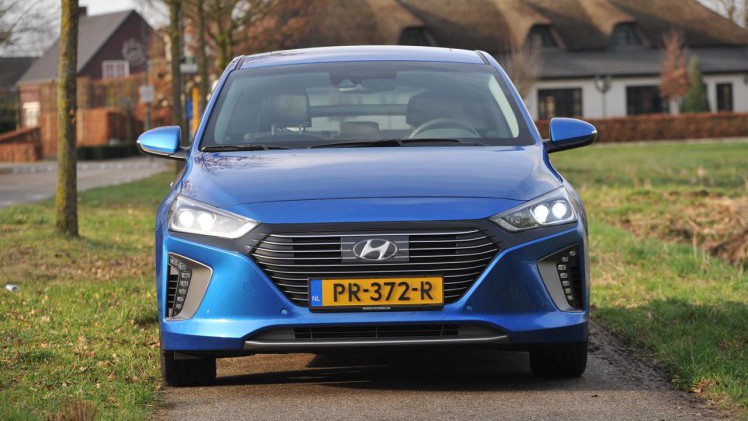Hyundai levert als derde versie van de Ioniq nu de gunstig geprijsde plug-in hybrid.