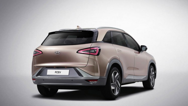 Hyundai geeft zijn nieuwe auto met een brandstofcel op 8 januari een naam.