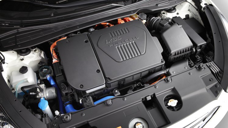 Hyundai gaat met de zelfrijdende ix35 FCEV Fuel Cell naar de Amerikaanse staat Nevada om daar de techniek voor autonoom rijden op de proef te stellen.
