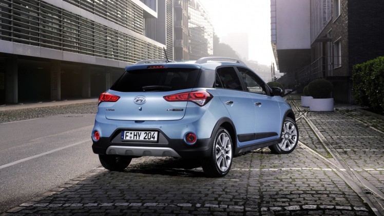 Hyundai i20 krijgt stoere aspiraties met de i20 Active, voorzien van een bodykit en de nieuwe 1.0 T-GDI motor.