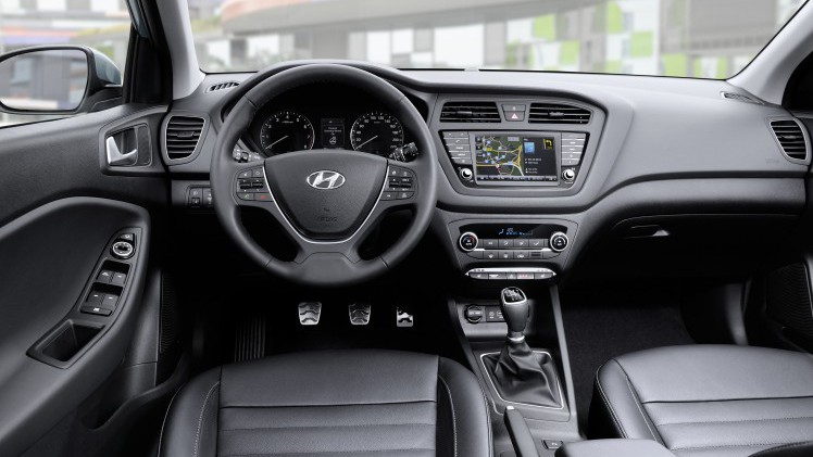 Hyundai i20 krijgt stoere aspiraties met de i20 Active, voorzien van een bodykit en de nieuwe 1.0 T-GDI motor.