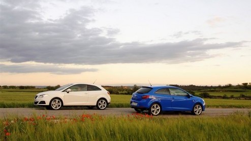 Trots als Seat is op de nieuwe drie-deurs Ibiza, toont het merk vandaag nieuwe beelden van de SportCoupe in vol ornaat. Net als zijn vijfdeursbroer is de Spanjaard leverbaar met diverse benzine- en di