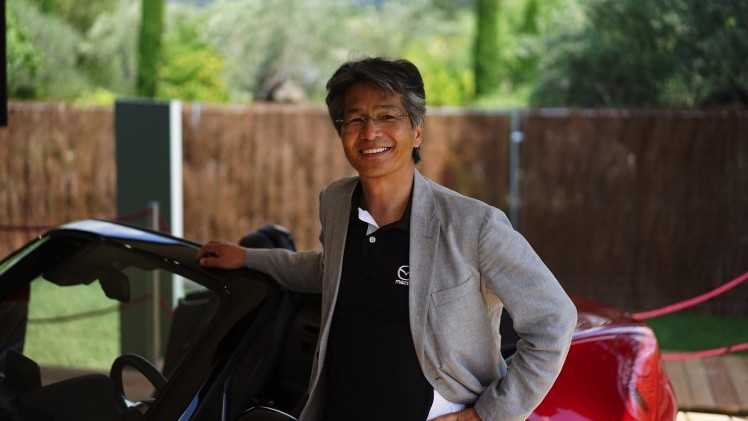 Mazdas nieuwe MX-5 wordt deze maand gelanceerd in Nederland. Wij spraken de programmamanager van de MX-5, Nobuhiro Yamamoto, naast zijn nieuwe auto.