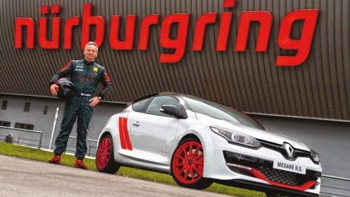 Speciale Megane R.S Trophy-R versie van Renault Mgane RS 275 Trophy zet nieuw record op Nrburgring voor seriegeproduceerde voorwielaandrijvers.