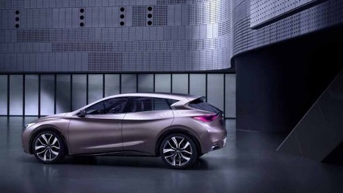Infiniti Q30 en crossover QX30 gaan vanaf 2015 in productie