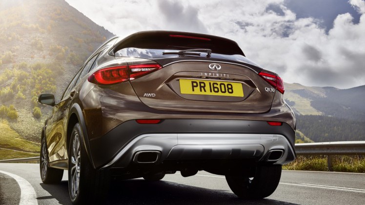 Infiniti introduceert QX30, een crossover op basis van de Q30. De stoere versie is nu onthuld op de Los Angeles Motor Show.