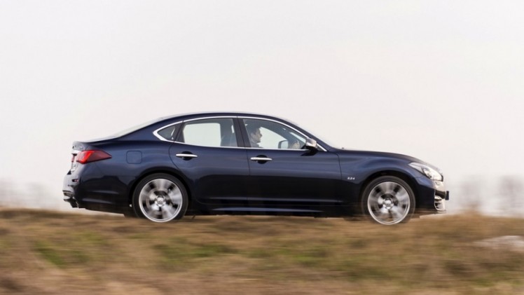 Autotest Infiniti Q70 2.2d diesel geeft carrire Infiniti M een waardig vervolg met veel zuinigere diesel.