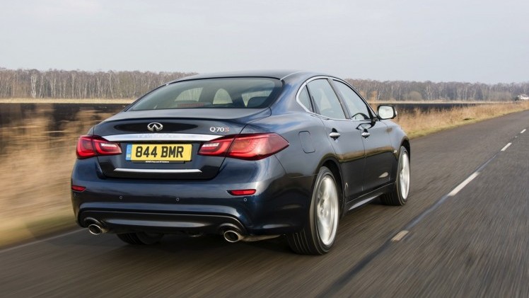 Autotest Infiniti Q70 2.2d diesel geeft carrire Infiniti M een waardig vervolg met veel zuinigere diesel.
