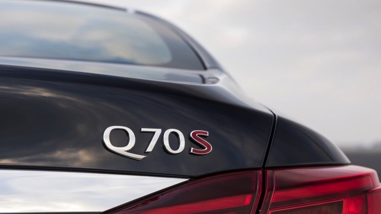 Autotest Infiniti Q70 2.2d diesel geeft carrire Infiniti M een waardig vervolg met veel zuinigere diesel.