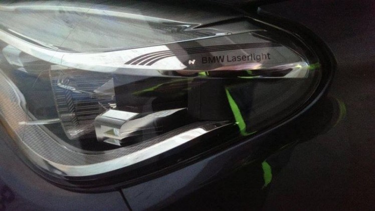 De nieuwe BMW 7 Serie innoveert met vierwielbesturing en gewichtsverlies naar de best rijdende topklasse limousine.