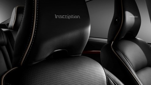Volvo introduceert Inscription pakket voor XC60, V70, S80 en XC70 met modeljaar 2015.