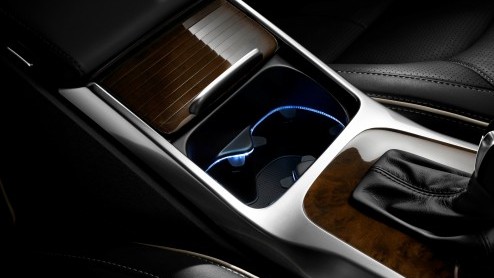Volvo introduceert Inscription pakket voor XC60, V70, S80 en XC70 met modeljaar 2015.