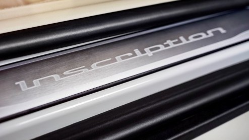 Volvo introduceert Inscription pakket voor XC60, V70, S80 en XC70 met modeljaar 2015.
