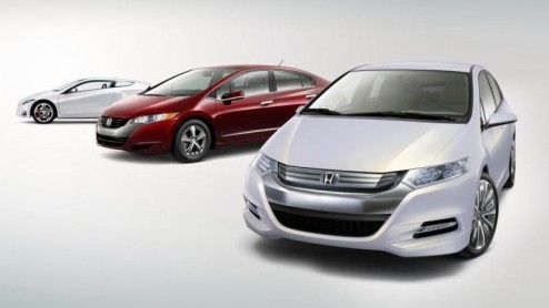 Een nieuwe hybride van Honda! De Japanners presenteren hun studiemodel Insight in Parijs. Deze nieuwkomer (hij komt in 2009!) wordt vergezeld door andere innovatieve modellen, zoals de waterstofauto F